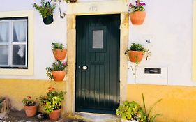 Pe Do Castelo Pet Friendly - Studio & Garage
